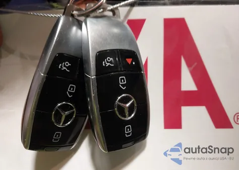 2017 Mercedes-Benz E 300 from USA, damaged, VIN WDDZF4JB1HA243213